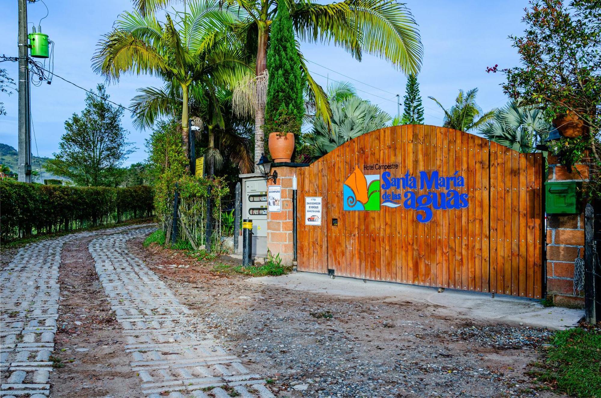 Hotel Santa Maria De Las Aguas Penol Guatape Ngoại thất bức ảnh